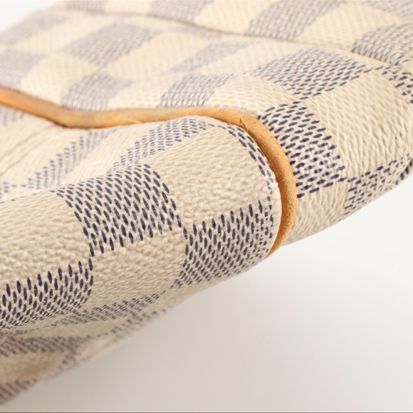 Louis Vuitton Totally MM in Damier Azur Canvas and Vachetta leather. - Picture 3 of 11